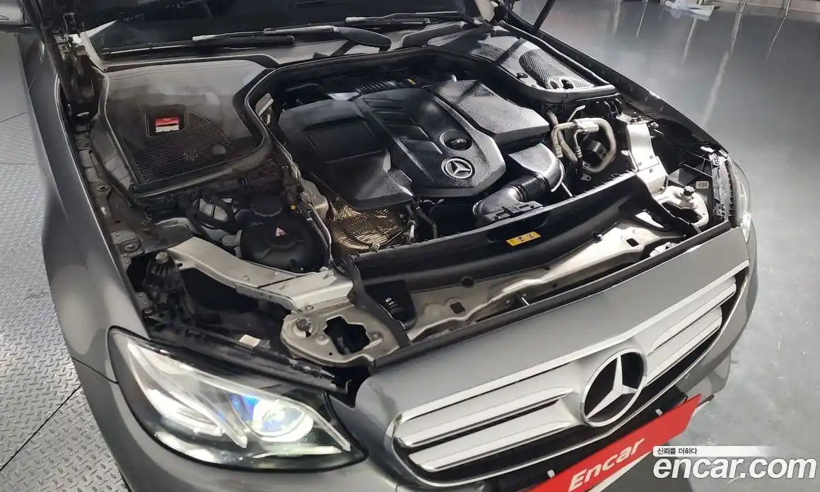 Mercedes-Benz E-Class 2018 1.9 гидро в Москве № 1421759, фото 5