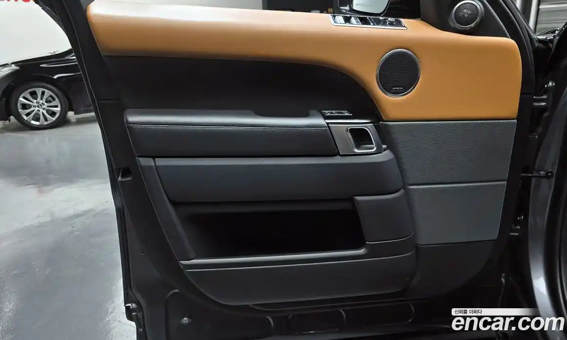 Land Rover Range-Rover Sport 2018 3.0 гидро в Москве № 1423304, фото 14