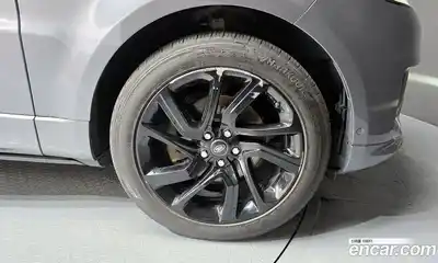 Land Rover Range-Rover Sport 2018 3.0 гидро в Москве № 1423304, миниатюра 7