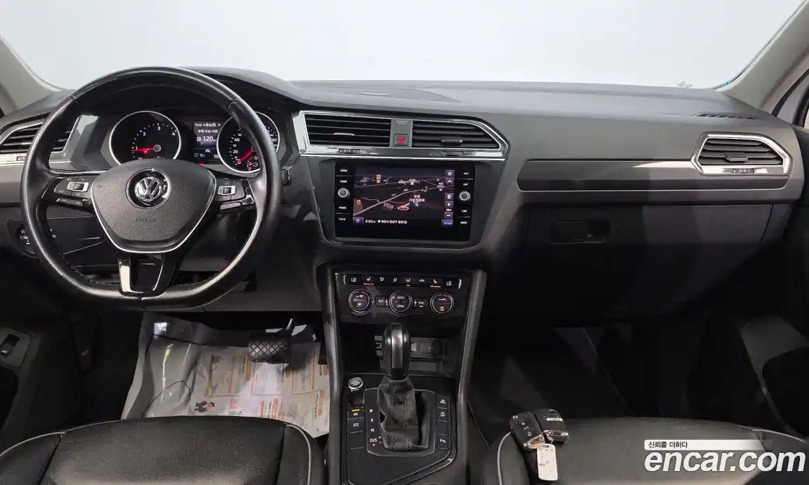 Volkswagen Tiguan 2019 2.0 гидро в Москве № 1424077, фото 27