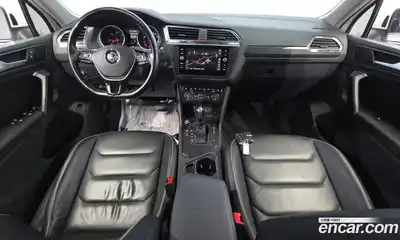 Volkswagen Tiguan 2019 2.0 гидро в Москве № 1424077, миниатюра 10