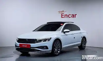 Volkswagen Passat, 2022