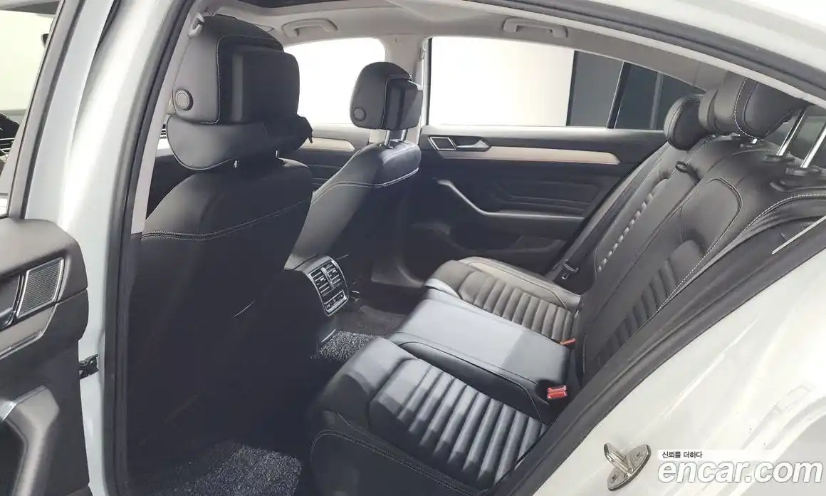 Volkswagen Passat 2022 2.0 гидро в Москве № 1424142, фото 29
