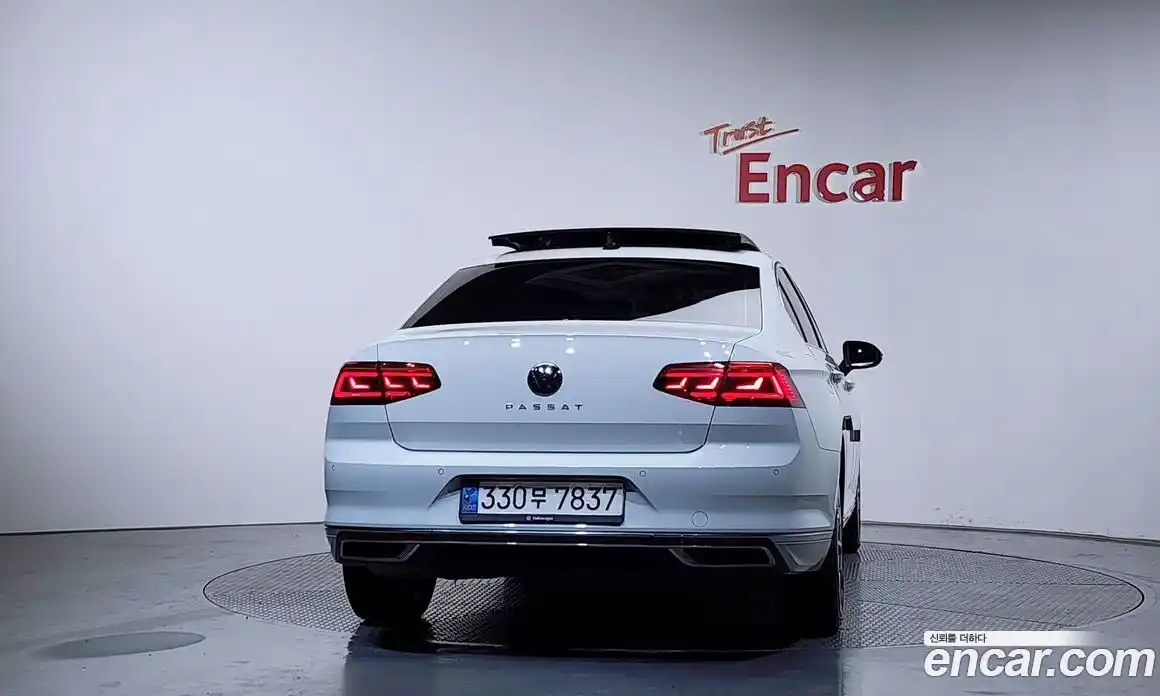 Volkswagen Passat 2022 2.0 гидро в Москве № 1424142, фото 4