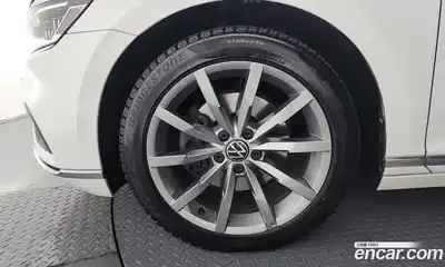 Volkswagen Passat 2022 2.0 гидро в Москве № 1424142, миниатюра 5