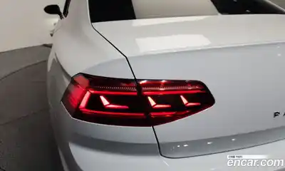Volkswagen Passat 2022 2.0 гидро в Москве № 1424142, миниатюра 9