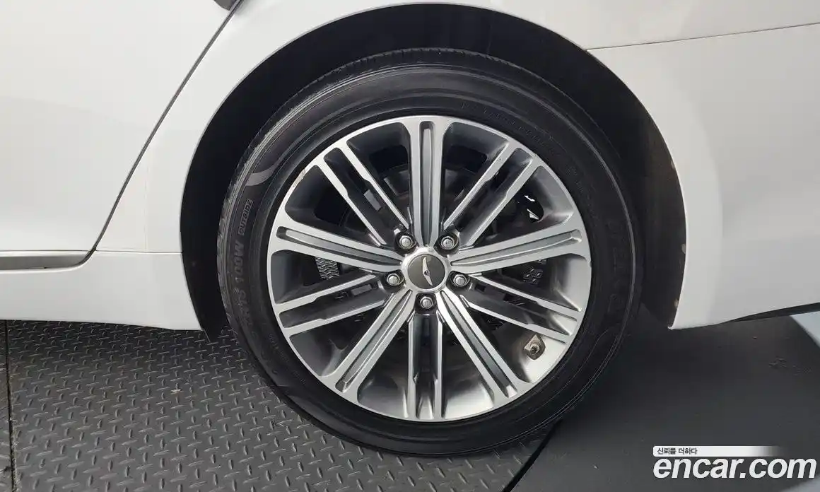 Genesis G80 2016 3.3 гидро в Москве № 1539282, фото 7