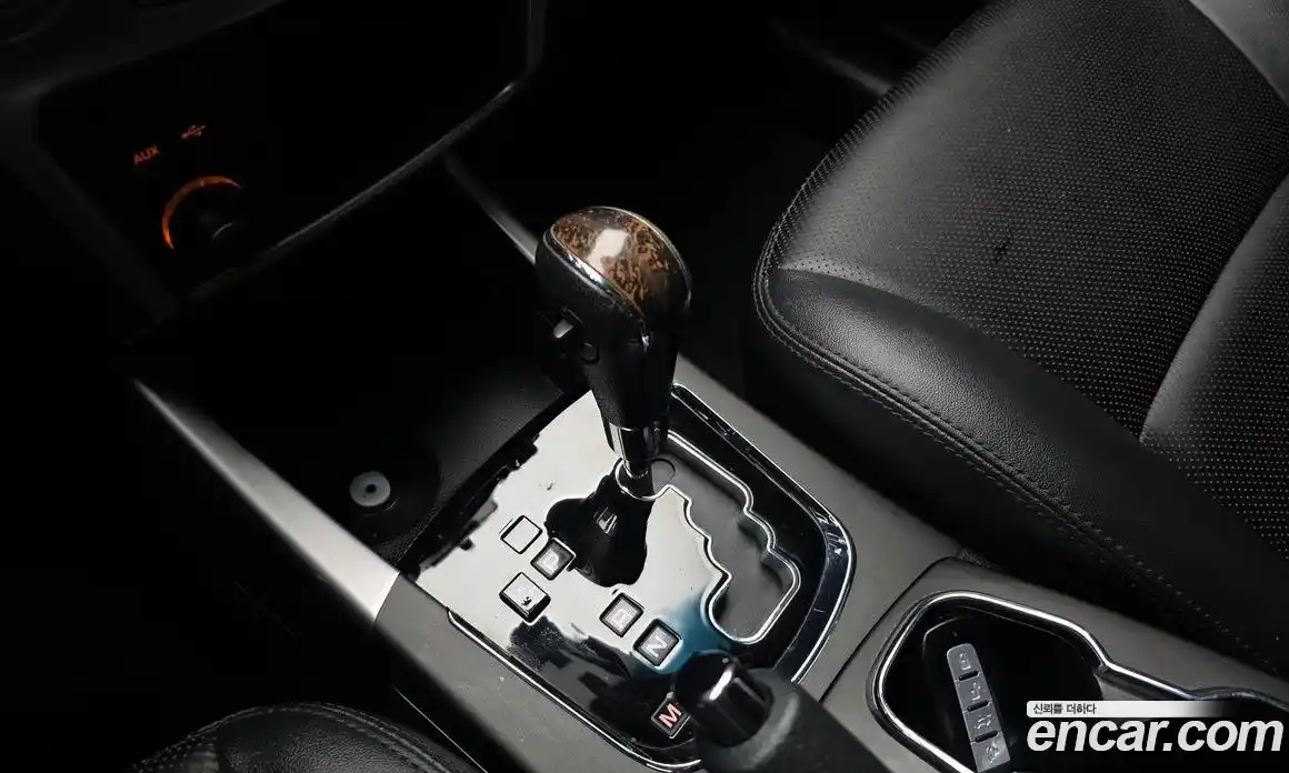 SsangYong Korando 2015 2.0 гидро в Москве № 1540379, фото 12