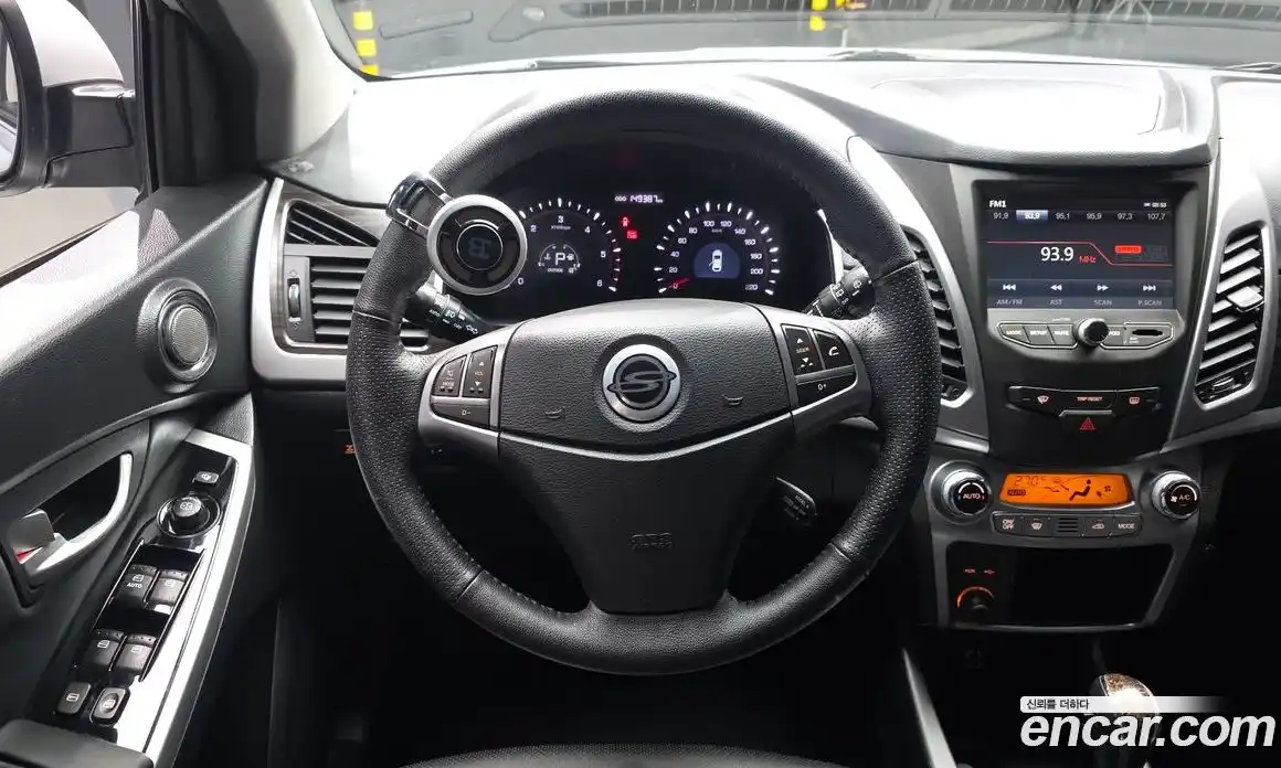SsangYong Korando 2015 2.0 гидро в Москве № 1540379, фото 19