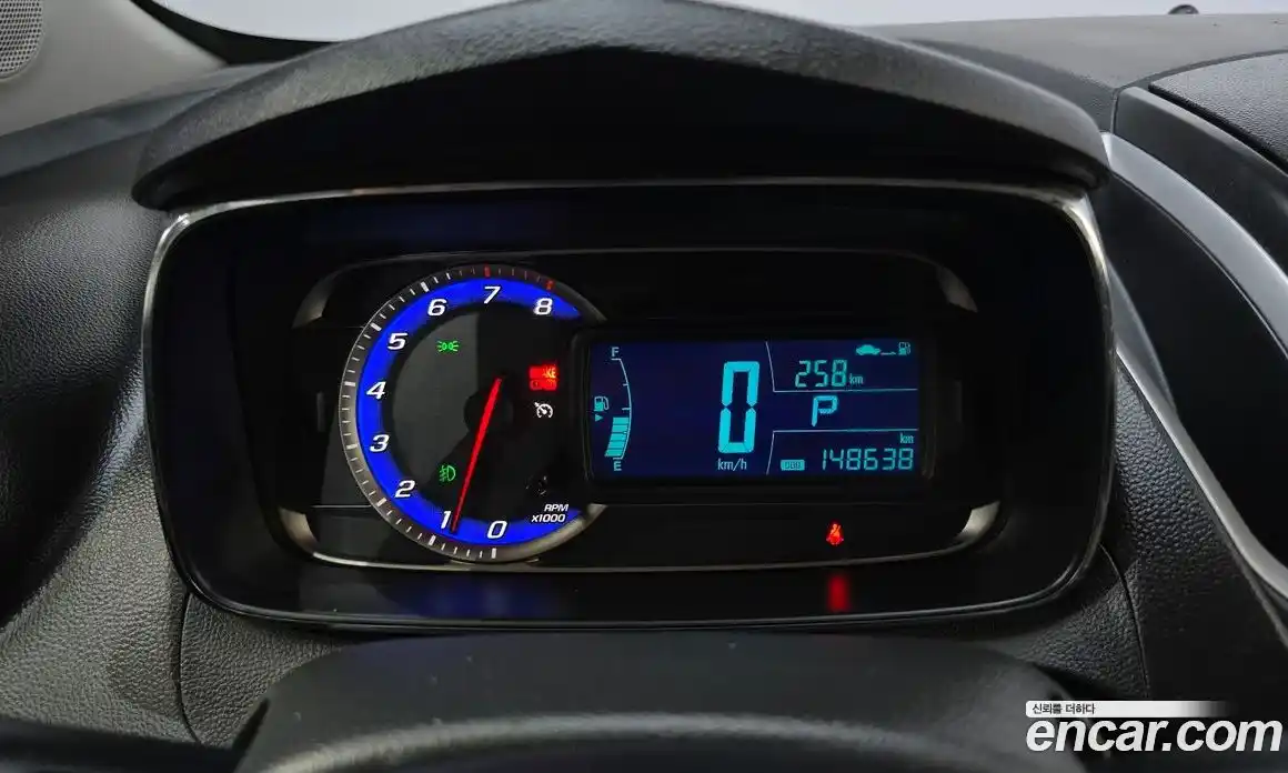 Chevrolet Trax 2014 1.4 гидро в Москве № 1542279, фото 11