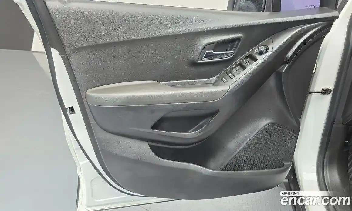 Chevrolet Trax 2014 1.4 гидро в Москве № 1542279, фото 14