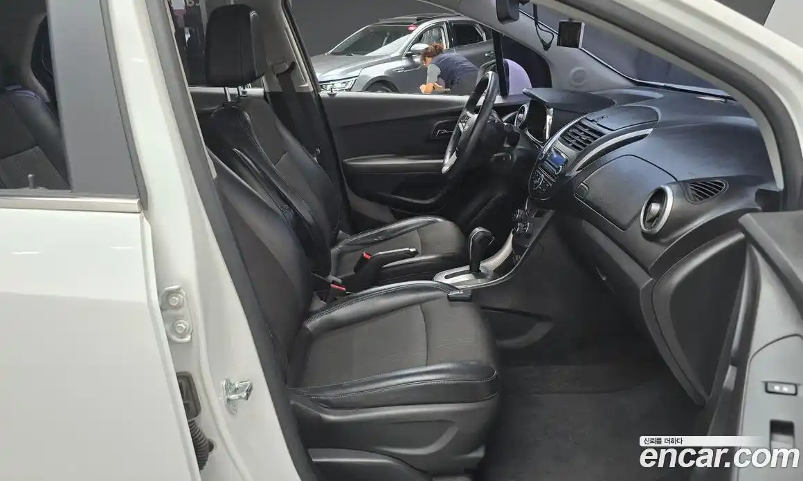 Chevrolet Trax 2014 1.4 гидро в Москве № 1542279, фото 17