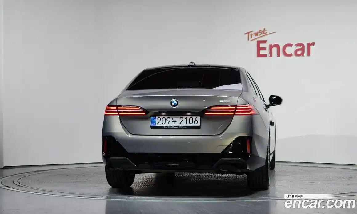 BMW 5-Series 2025 2.0 гидро в Москве № 1544104, фото 4