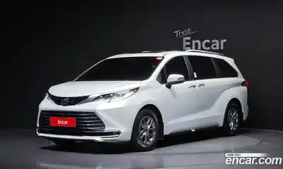 Toyota Sienna, 2023