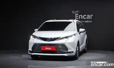 Toyota Sienna 2023 2.5 гидро в Москве № 1550022, миниатюра 3