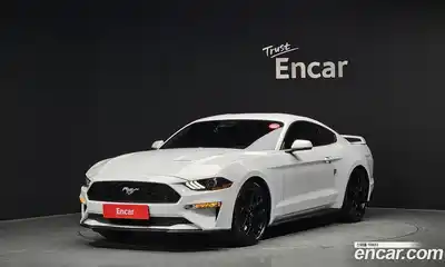 Ford Mustang, 2020