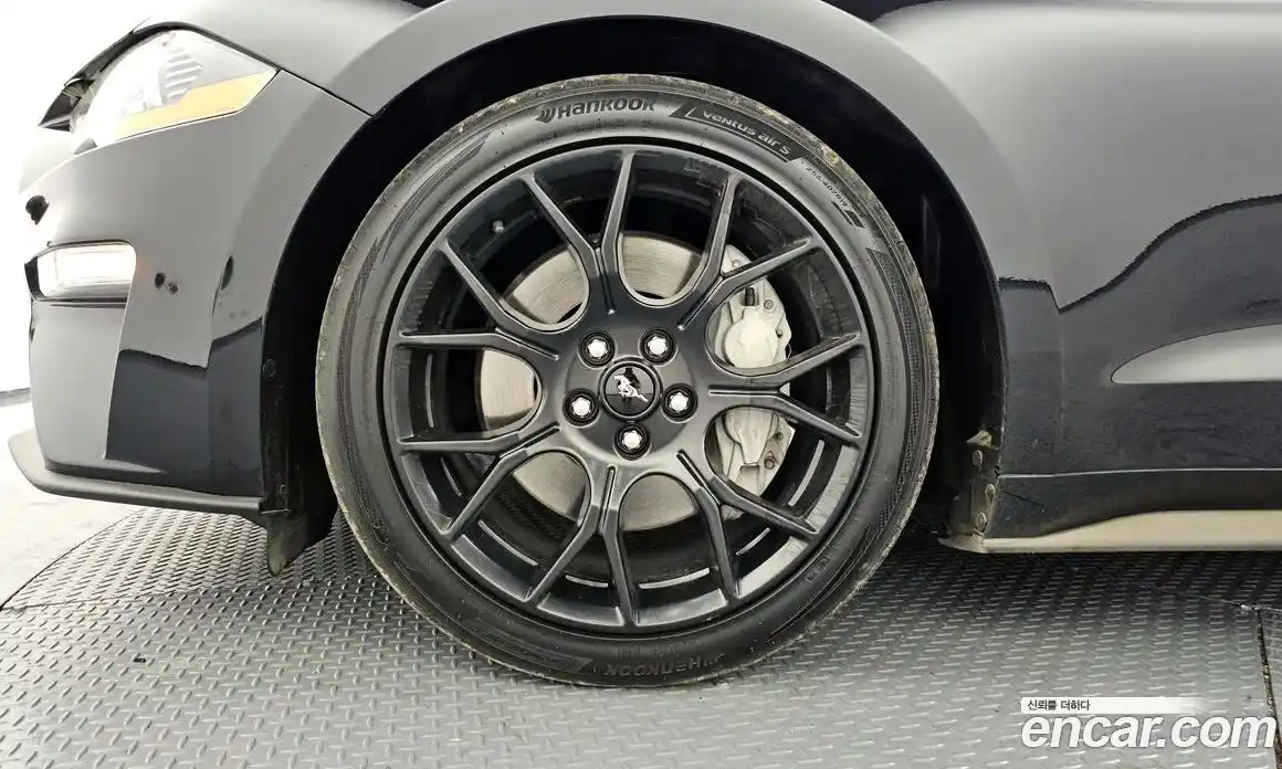 Ford Mustang 2019 2.3 гидро в Москве № 1550419, фото 4