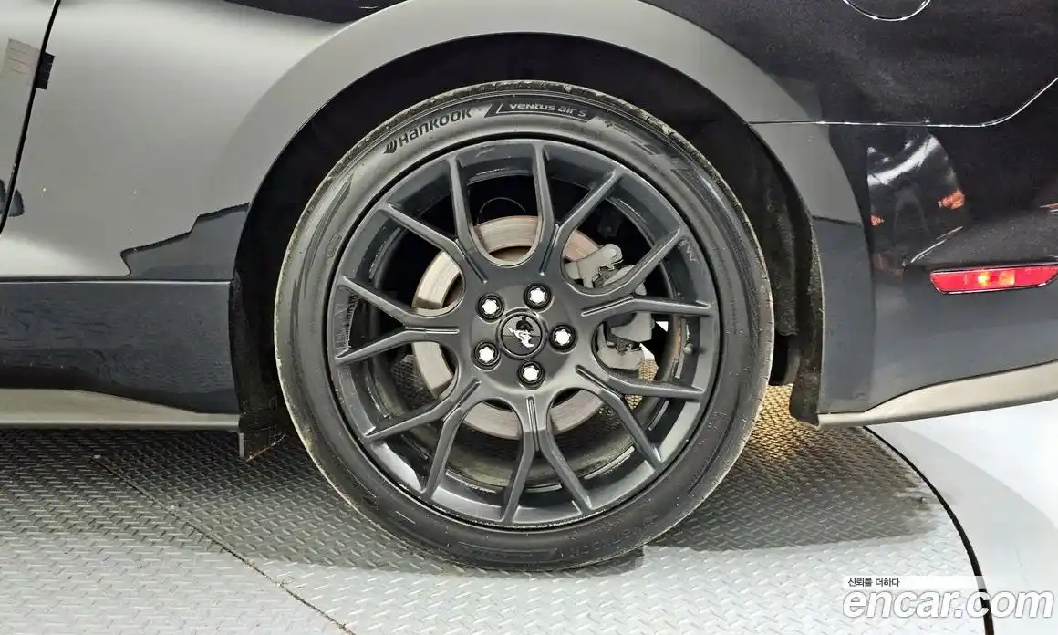 Ford Mustang 2019 2.3 гидро в Москве № 1550419, фото 6