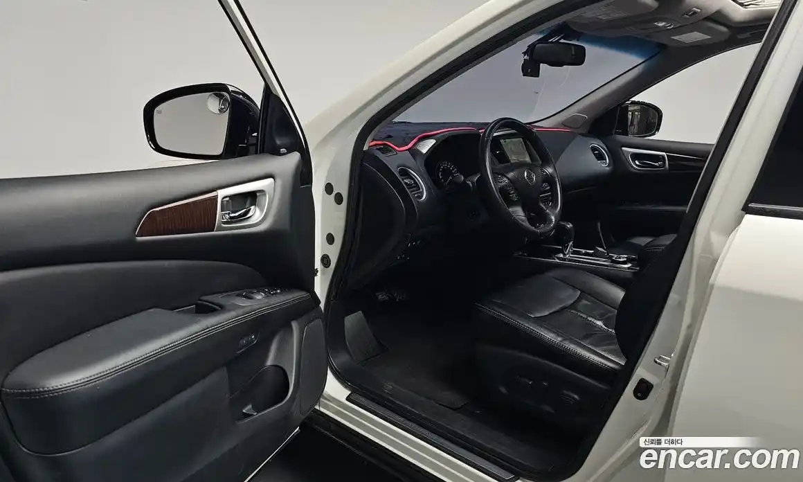 Nissan Pathfinder 2016 3.5 гидро в Москве № 1551257, фото 12
