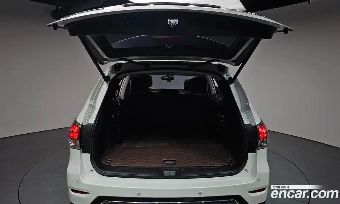 Nissan Pathfinder 2016 3.5 гидро в Москве № 1551257, фото 25