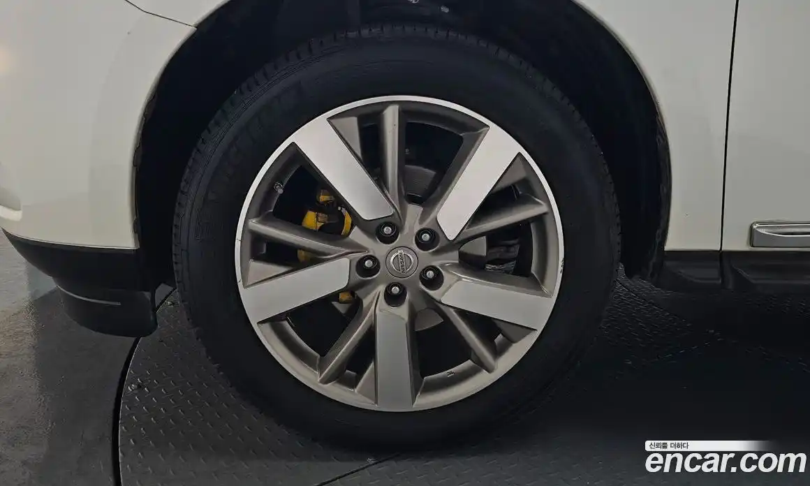 Nissan Pathfinder 2016 3.5 гидро в Москве № 1551257, фото 4