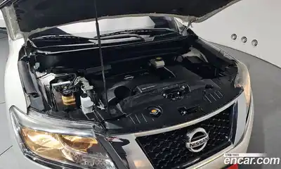 Nissan Pathfinder 2016 3.5 гидро в Москве № 1551257, миниатюра 5