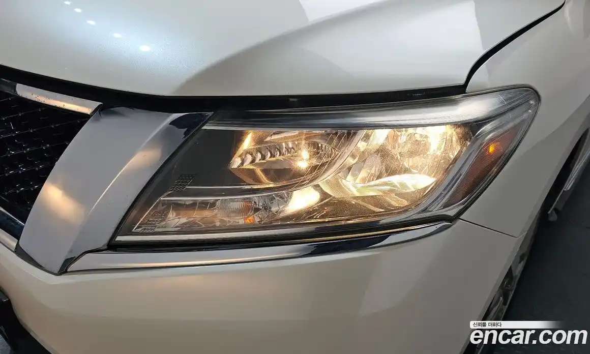 Nissan Pathfinder 2016 3.5 гидро в Москве № 1551257, фото 7