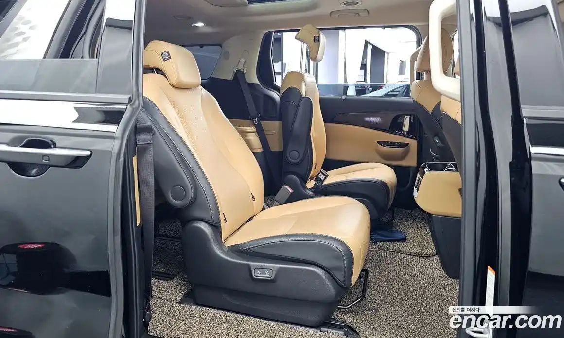 Kia Canival 2022 3.5 гидро в Москве № 1611612, фото 18