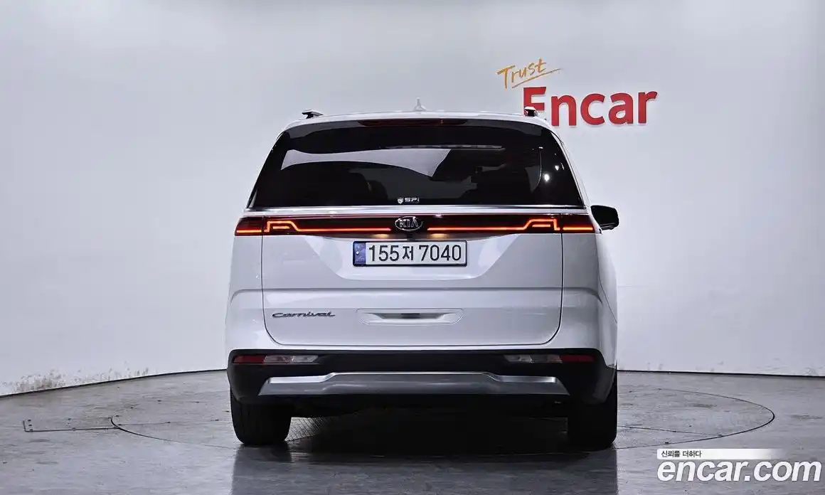 Kia Canival 2021 2.2 гидро в Москве № 1611719, фото 4