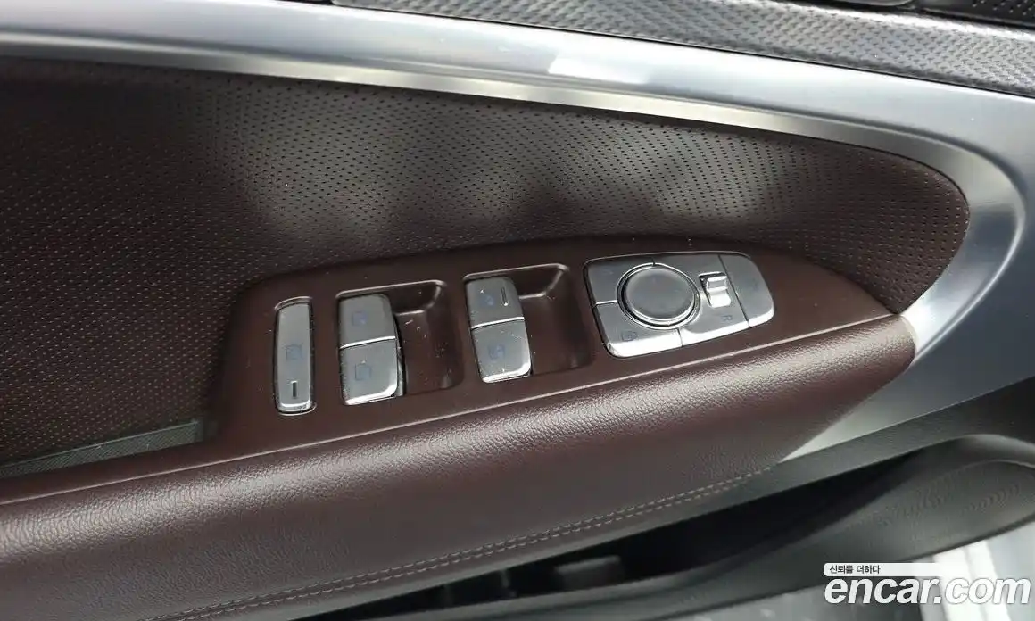 Genesis G70 2023 2.0 гидро в Москве № 1611885, фото 31