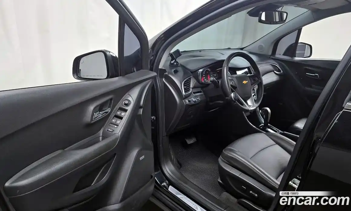 Chevrolet Trax 2016 1.4 гидро в Москве № 1614547, фото 13