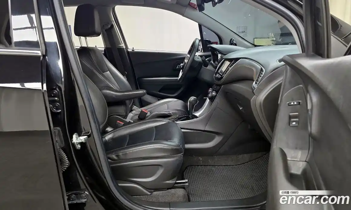 Chevrolet Trax 2016 1.4 гидро в Москве № 1614547, фото 18