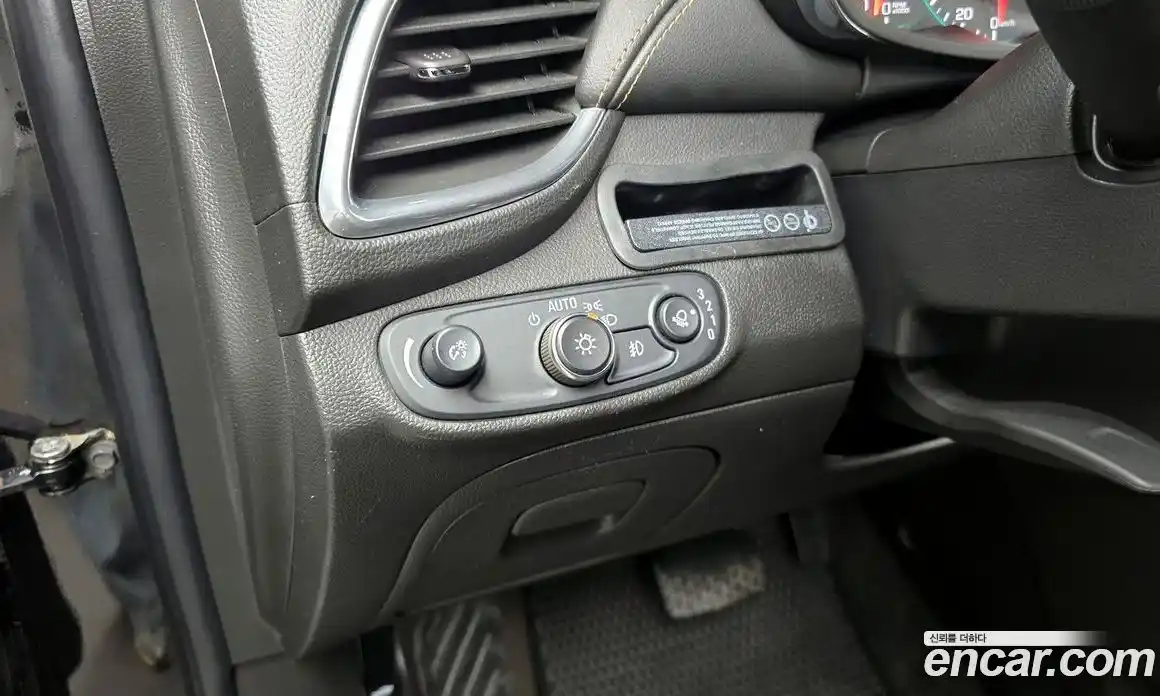 Chevrolet Trax 2016 1.4 гидро в Москве № 1614547, фото 22
