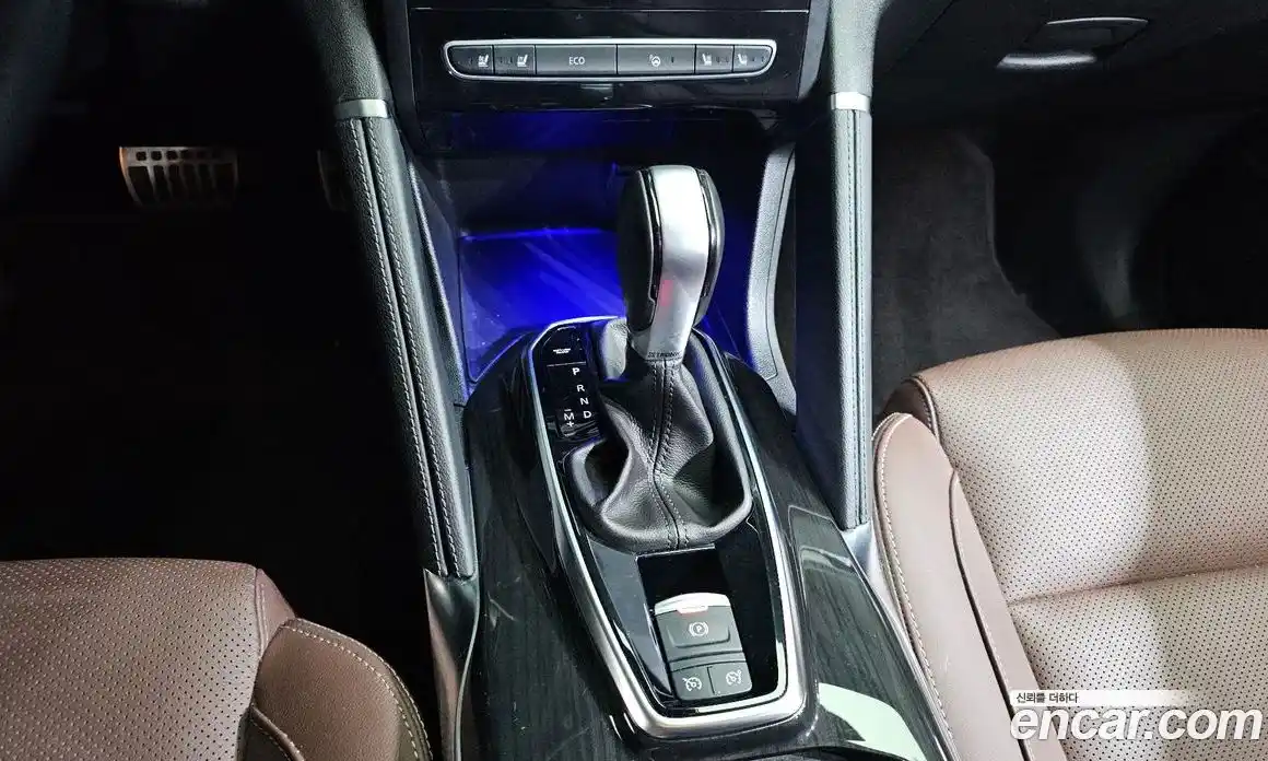 Renault QM6 2018 2.0 гидро в Москве № 1615170, фото 12
