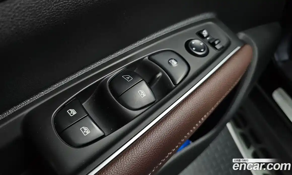 Renault QM6 2018 2.0 гидро в Москве № 1615170, фото 37