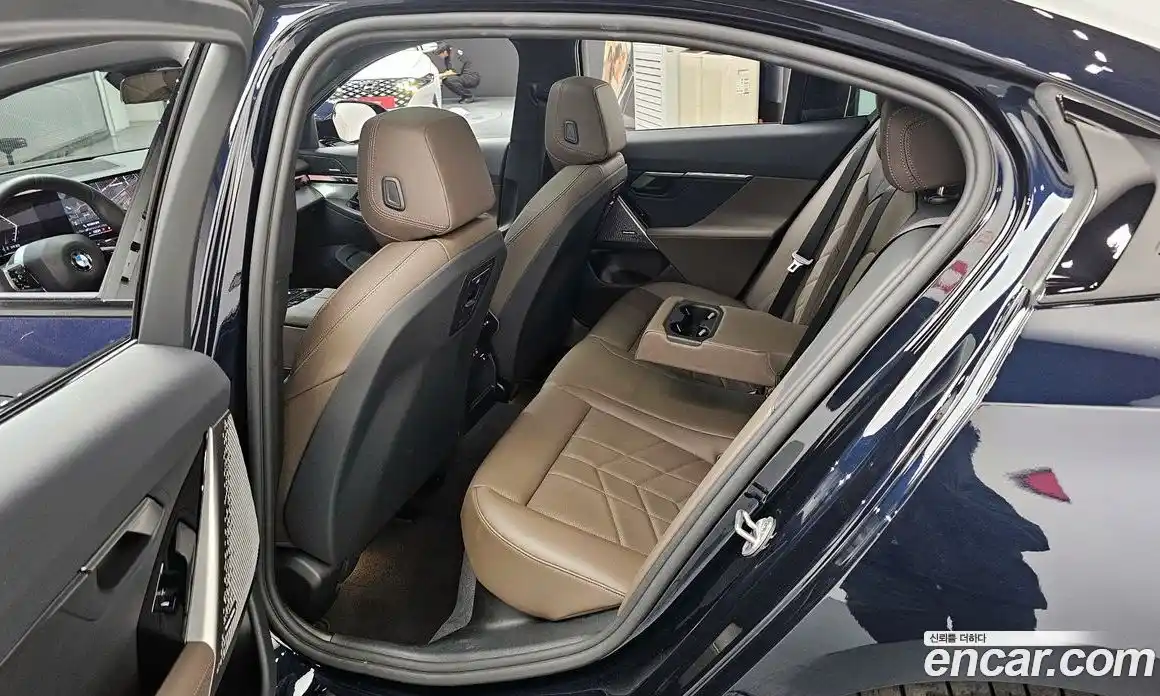 BMW 5-Series 2025 2.0 гидро в Москве № 1616108, фото 17