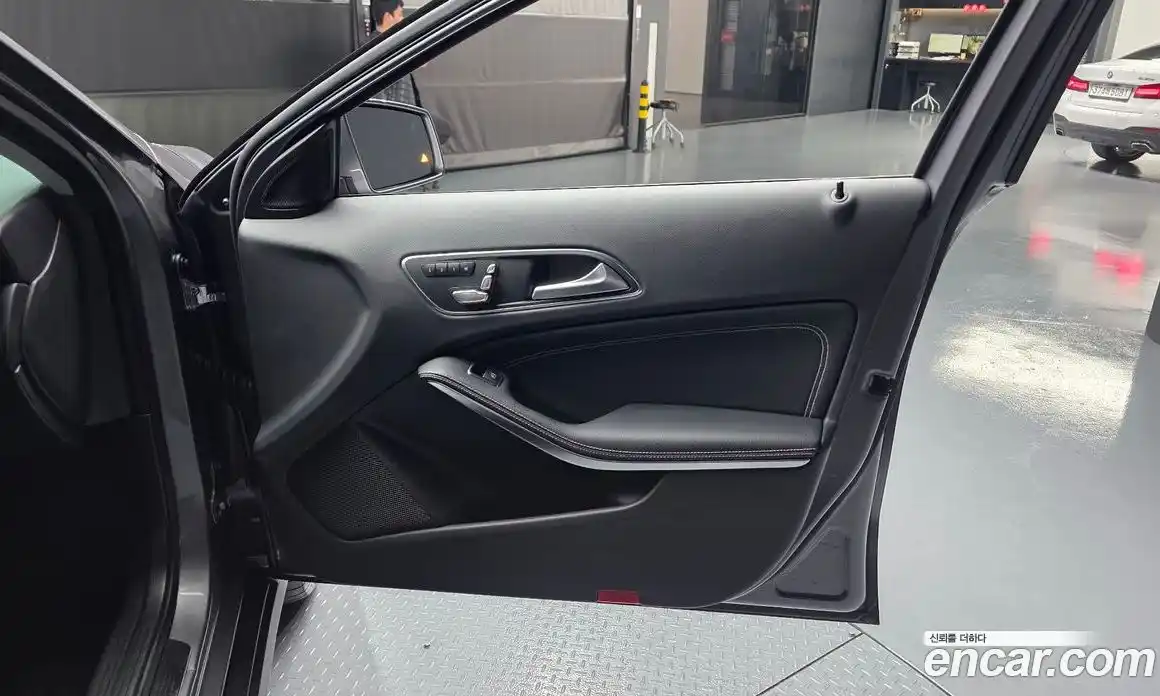 Mercedes-Benz GLA-Class 2019 2.0 гидро в Москве № 1617098, фото 14