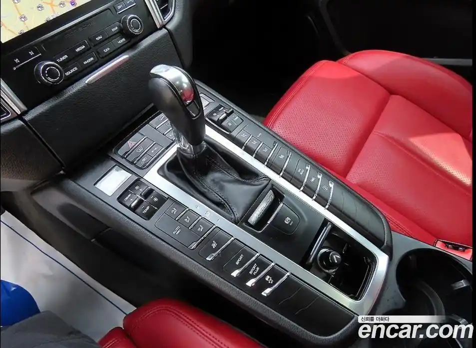 Porsche Macan 2018 2.0 гидро в Москве № 1619042, фото 12