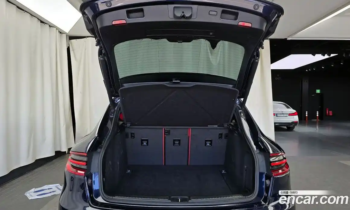 Porsche Macan 2018 2.0 гидро в Москве № 1619042, фото 26