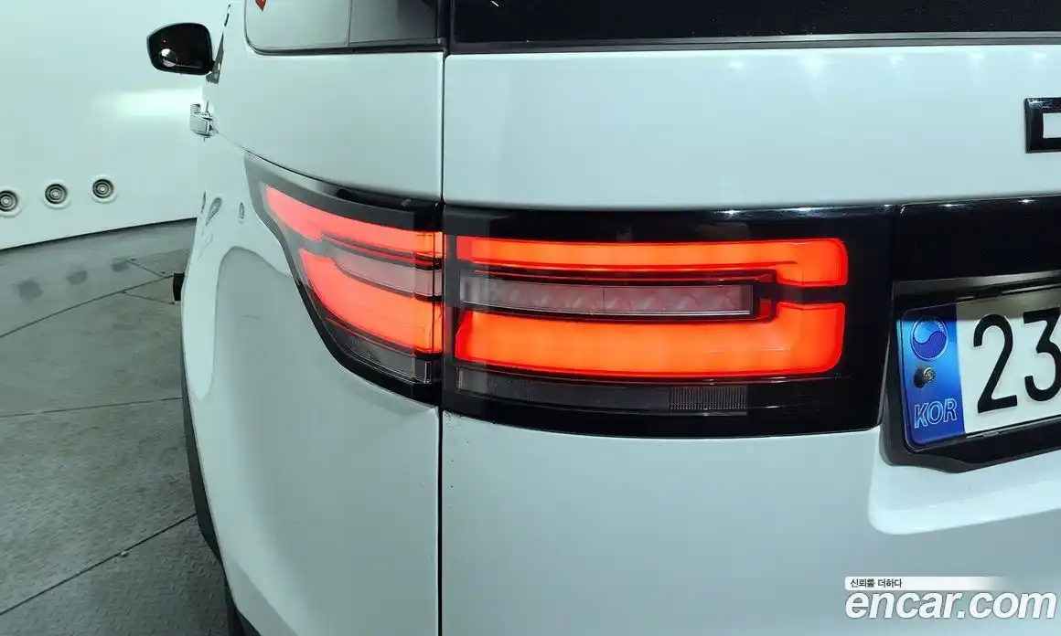 Land Rover Discovery 2020 3.0 гидро в Москве № 1619637, фото 9