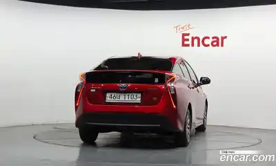 Toyota Prius 2017 1.8 гидро в Москве № 1624409, миниатюра 4