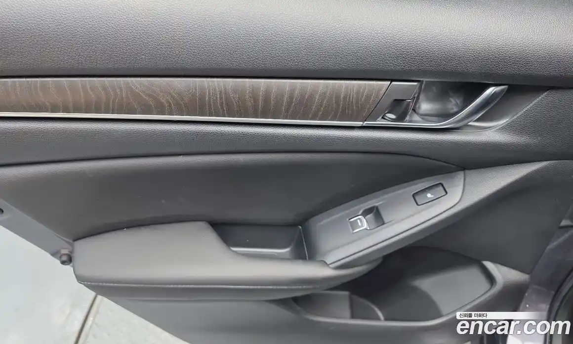 Honda Accord 2019 1.5 гидро в Москве № 1624601, фото 15