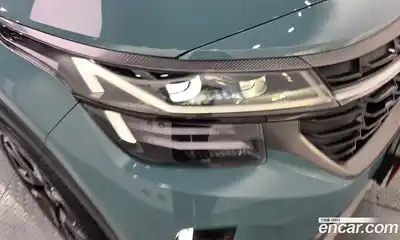 Kia Seltos 2022 2.0 гидро в Москве № 1684965, миниатюра 8