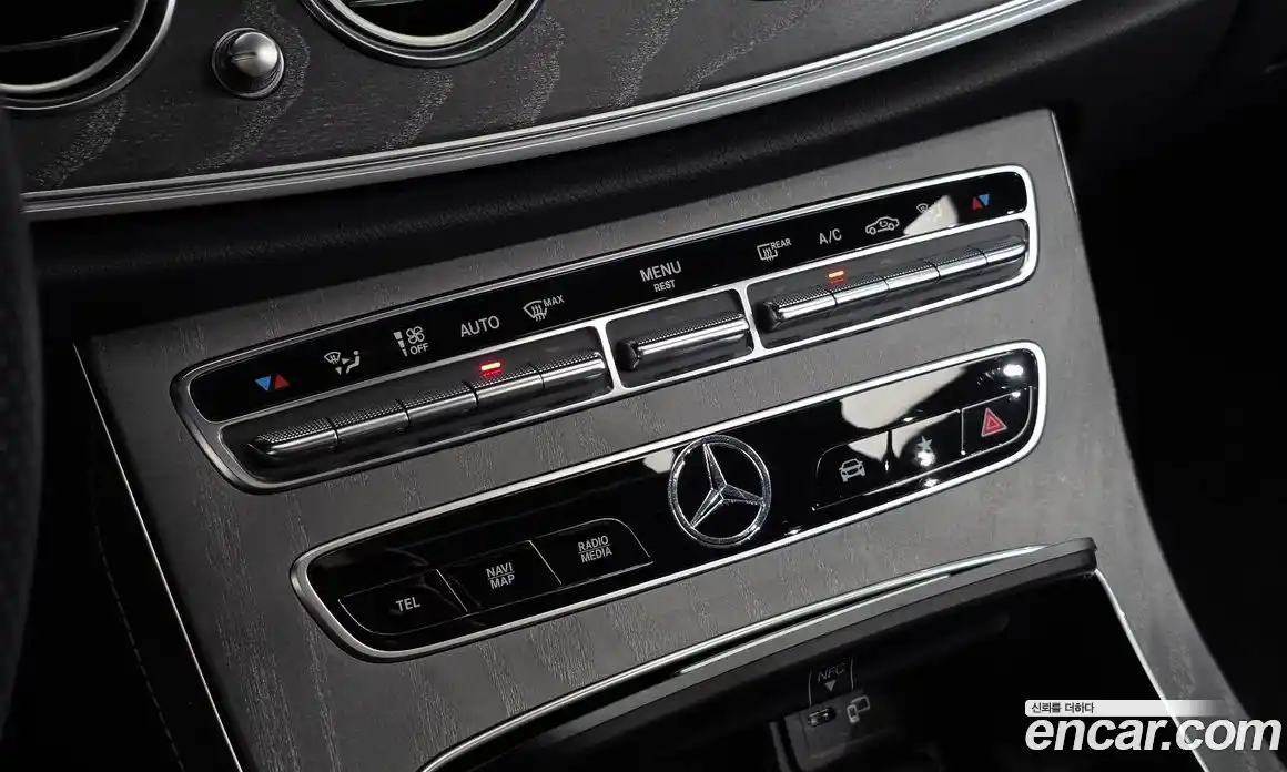 Mercedes-Benz E-Class 2022 2.0 гидро в Москве № 1690112, фото 28