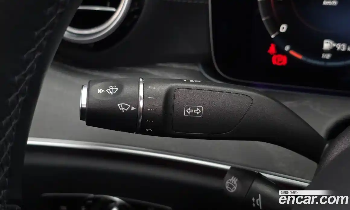 Mercedes-Benz E-Class 2022 2.0 гидро в Москве № 1690112, фото 30