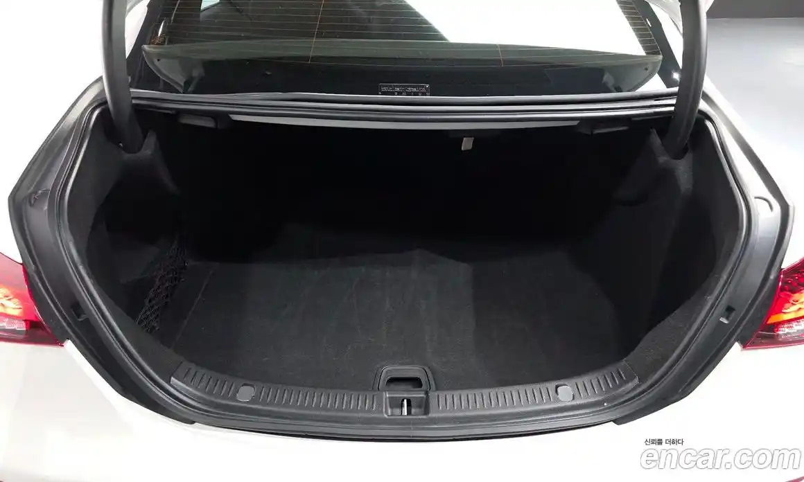 Mercedes-Benz E-Class 2022 2.0 гидро в Москве № 1690112, фото 31