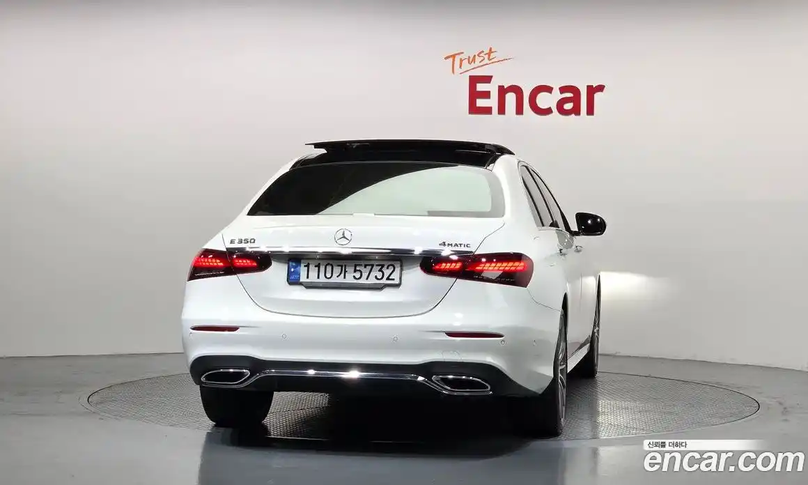 Mercedes-Benz E-Class 2022 2.0 гидро в Москве № 1690112, фото 4