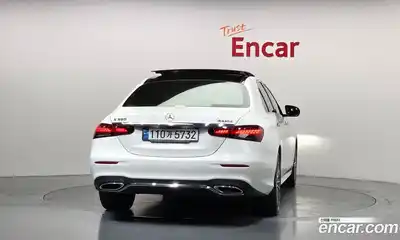 Mercedes-Benz E-Class 2022 2.0 гидро в Москве № 1690112, миниатюра 4