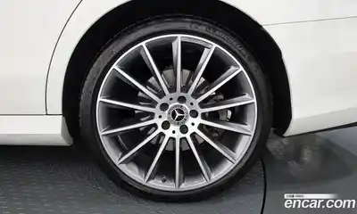 Mercedes-Benz E-Class 2022 2.0 гидро в Москве № 1690112, миниатюра 7