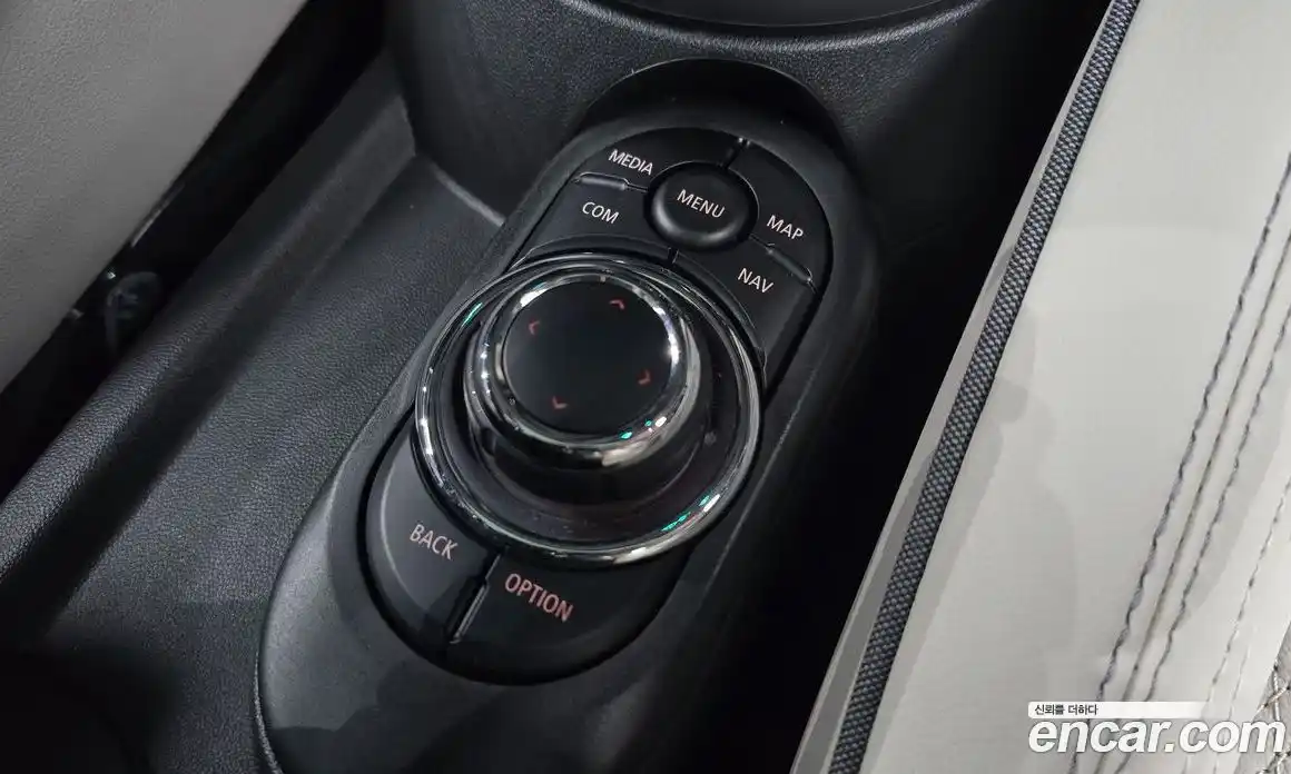 Mini Cooper 2023 2.0 гидро в Москве № 1692149, фото 31